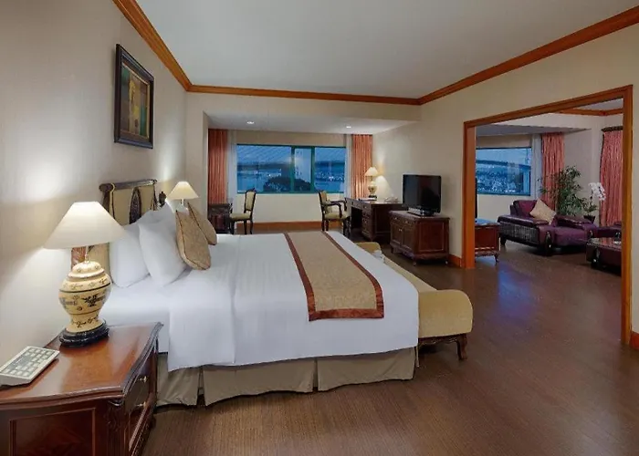 Plaza Hotel